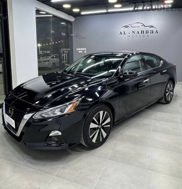 Nissan Altima 2020 1