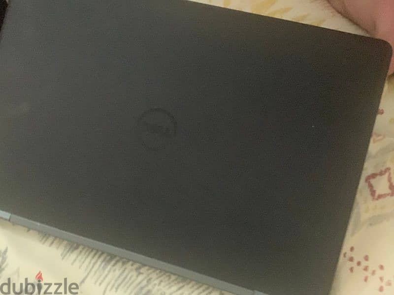 laptop Dell 4