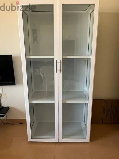 Aluminium cupboard with glass door