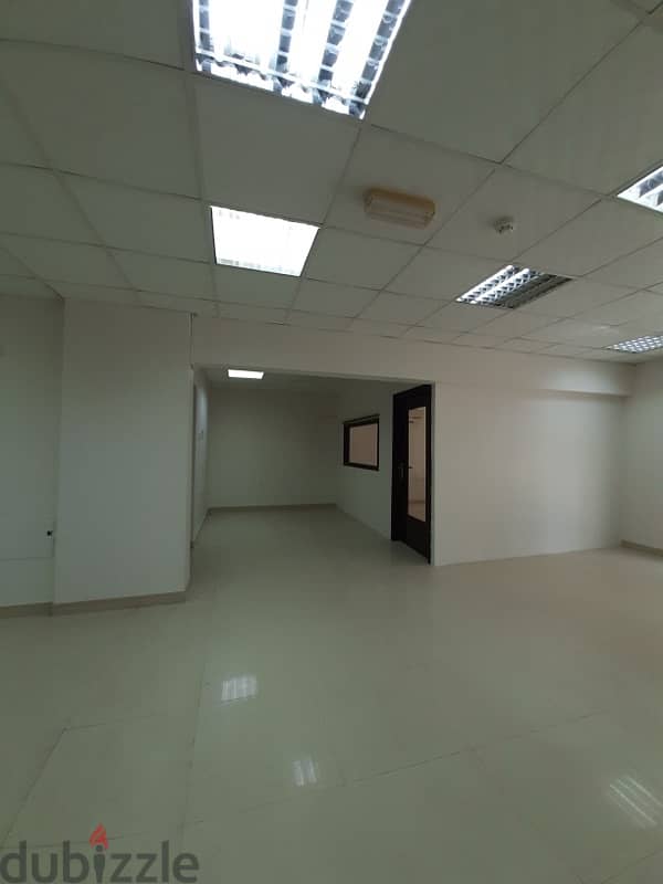 Office space in Ghala 8