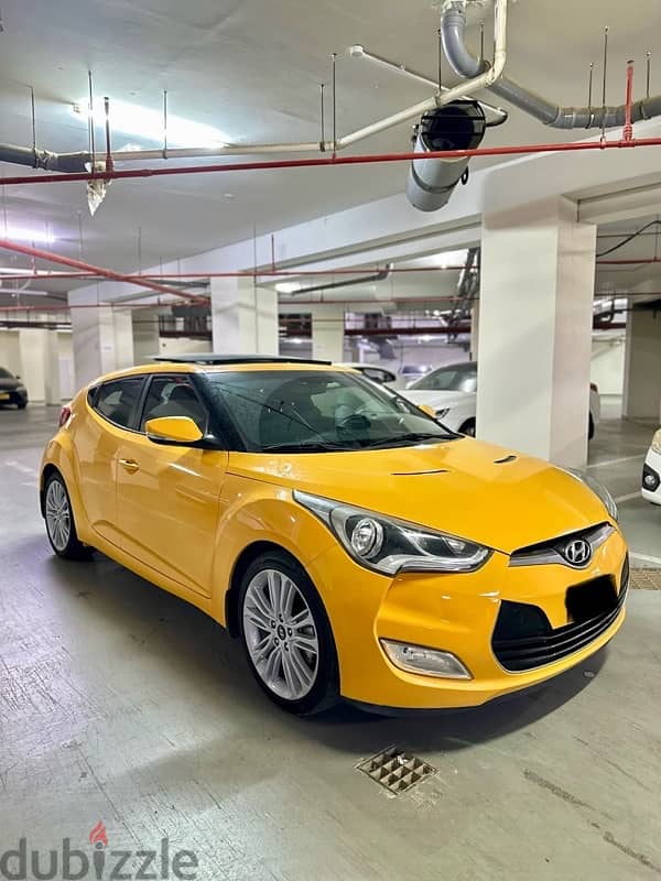 Hyundai Veloster panoramic 2015 gcc oman car 1