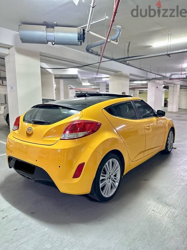 Hyundai Veloster panoramic 2015 gcc oman car 4