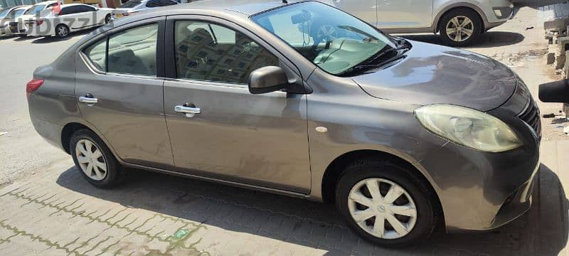 Nissan Sunny 2013 9