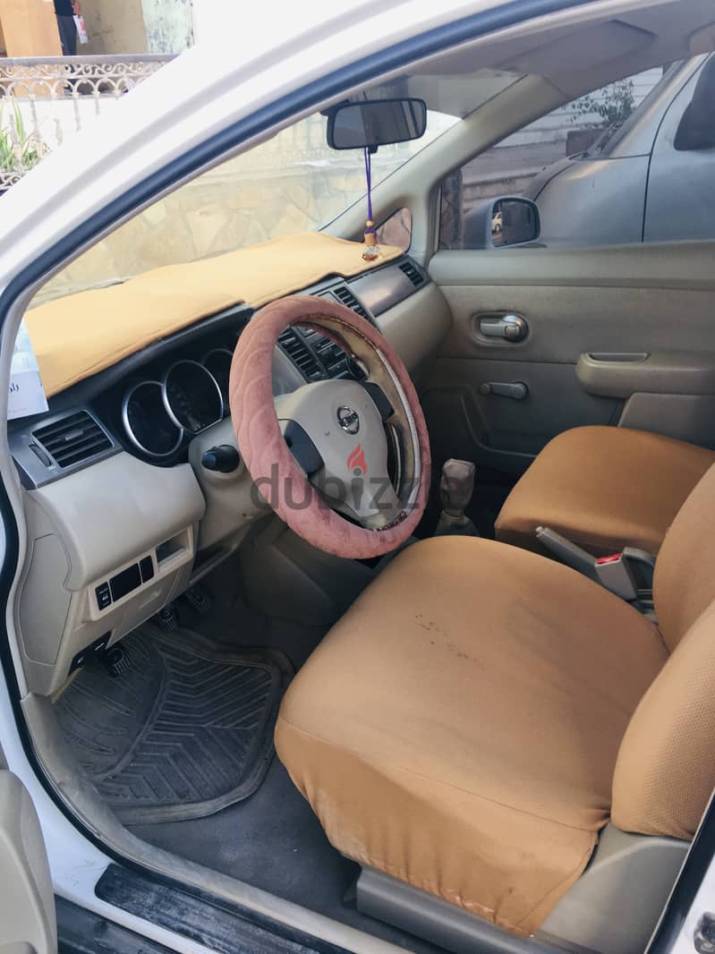 Nissan Tiida 2008 2008 5