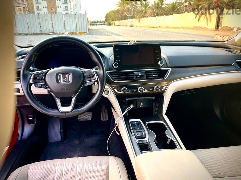 Honda Accord 2020 turbo 2.0 13