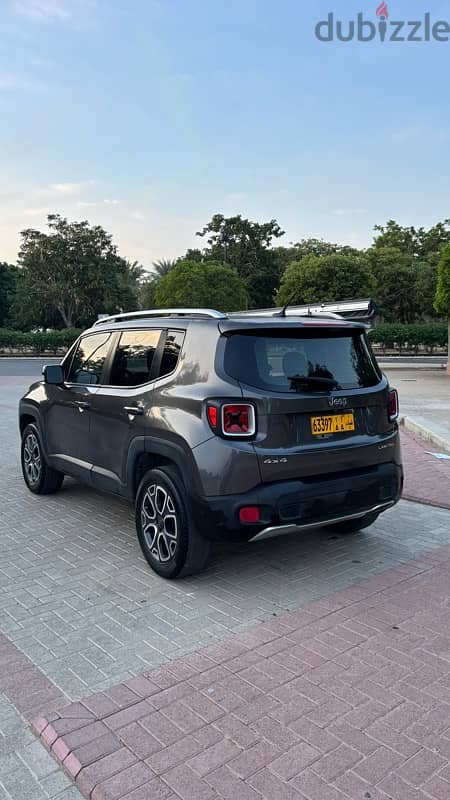 Jeep Renegade 2016 4*4 for sale 6