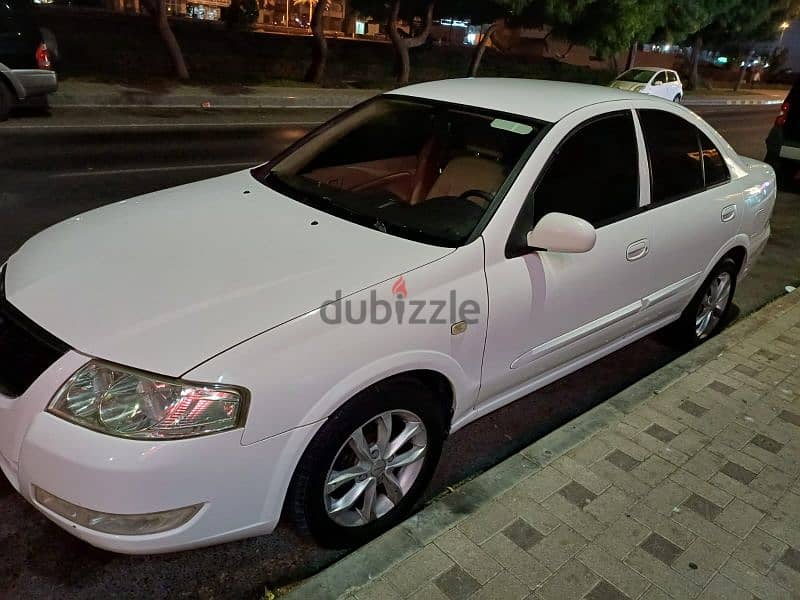 Nissan Sunny 2011 2