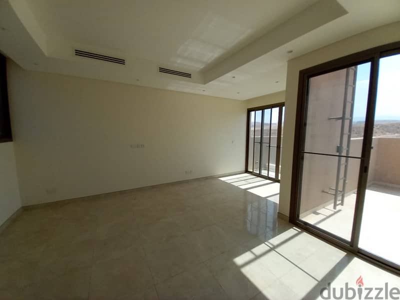 Villa for rent in Muscat Hills 13