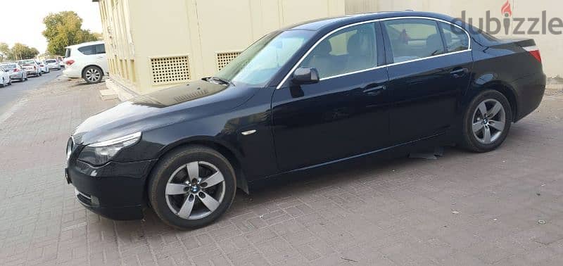 BMW 5-Series 2009 4