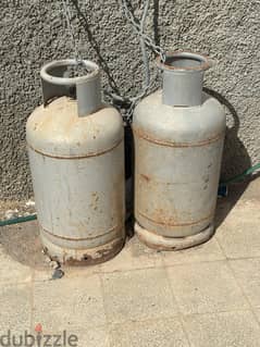 2 gas cylinder 0