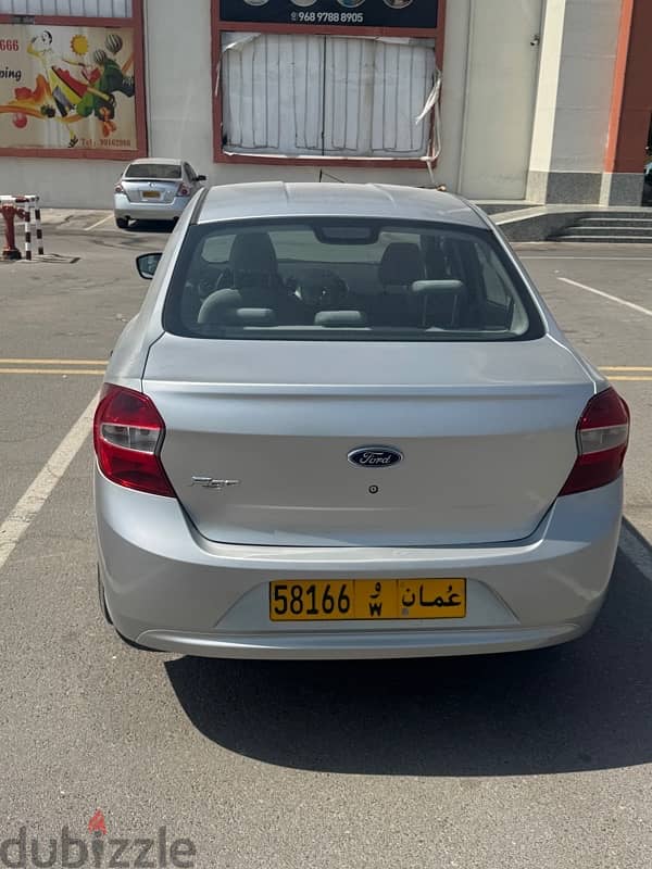 Ford Figo 2016 4