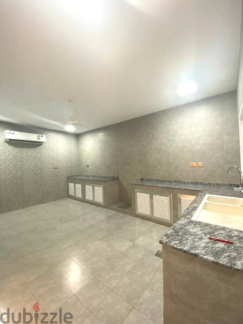 "SR-AM-641Villa for Rent in Al Hail South! 8