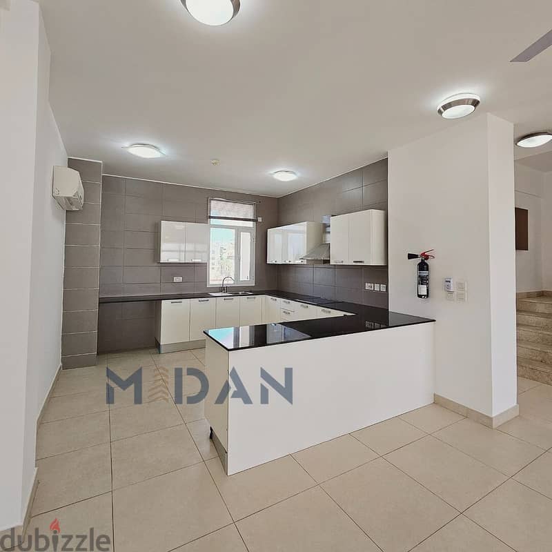 AL QURUM | EXCELLENT 4+1 BR TOWNHOUSE 6