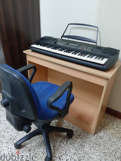 MC - 66 KEY BOARD, TABLE AND CHAIR