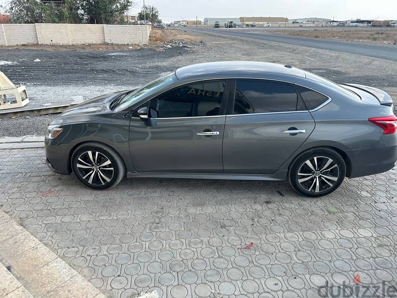 Nissan Sentra 2018 9