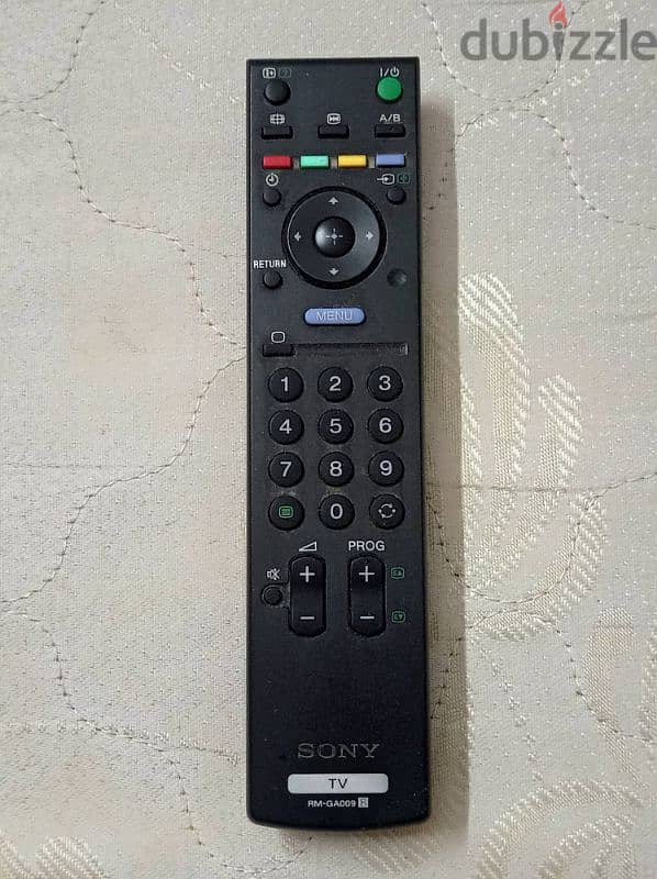 Sony Bravia TV for sale in Ruwi. 2