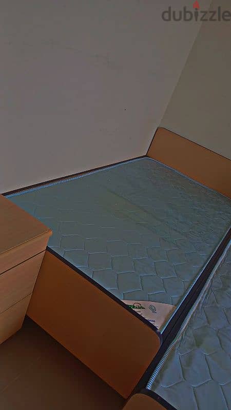 Bed With Mattress&Drawer 0