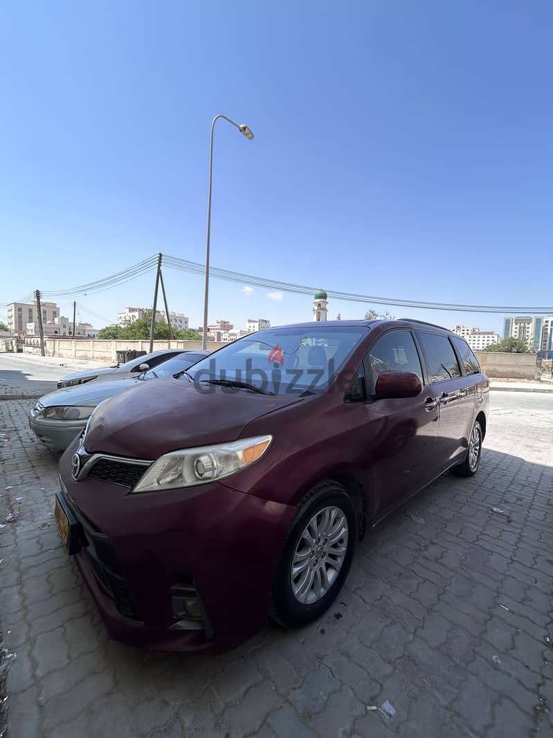 Toyota Sienna 2017 Full 1