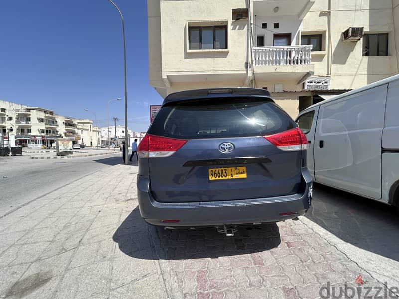 Toyota Sienna 2014 4