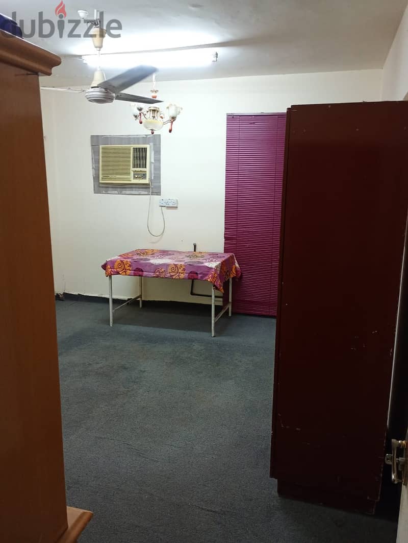 Bed Room/ Space Available ,Near K. M Trading(South Indians Only. ) 1