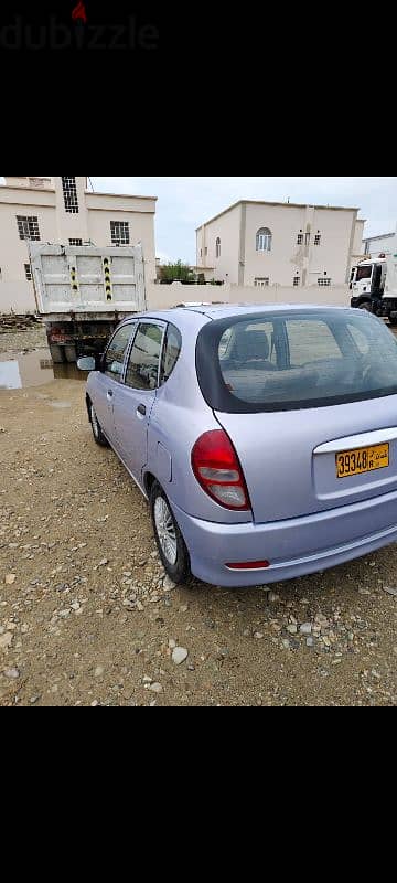 Daihatsu Sirion 2004 3