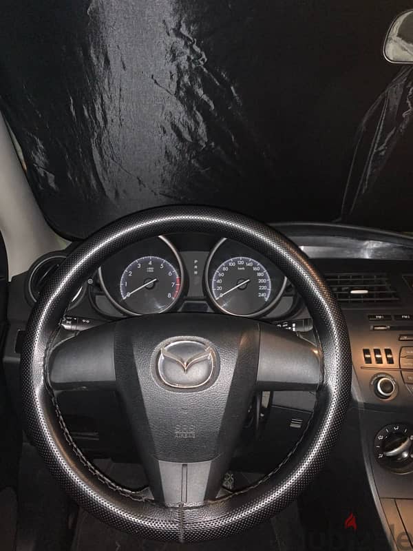 Mazda 3 2013 1