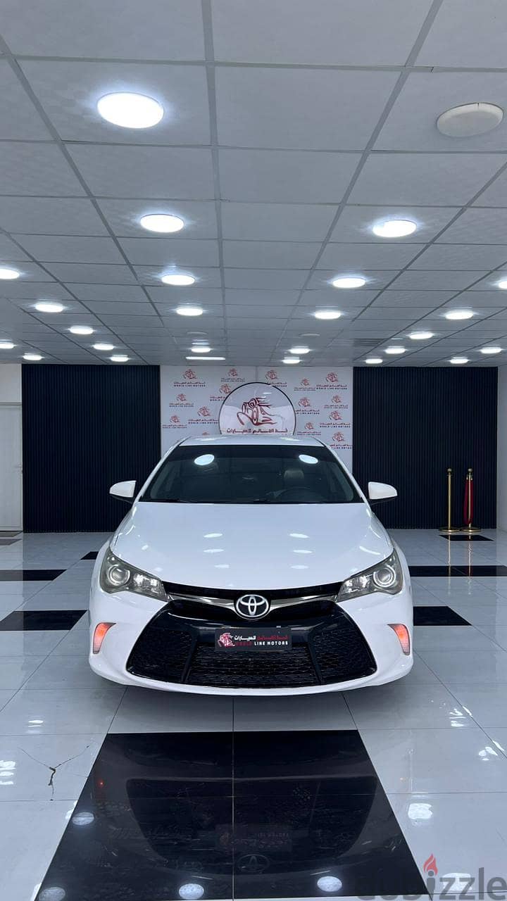 Toyota Camry 2017 4