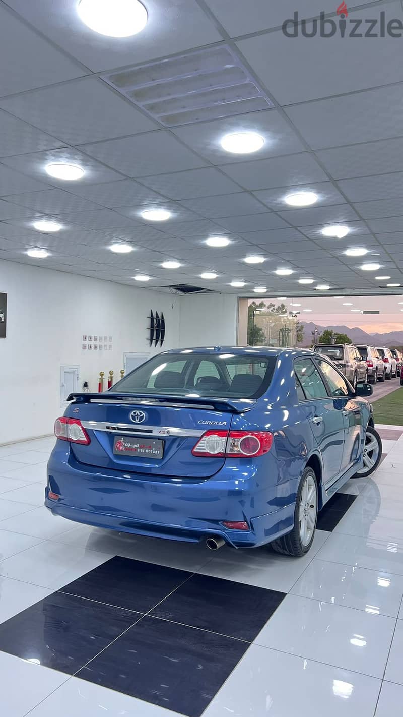 Toyota Corolla 2013 4