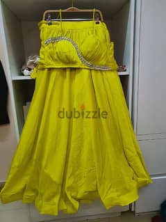 Indian atire lehenga in niyon color princess look legenga 0