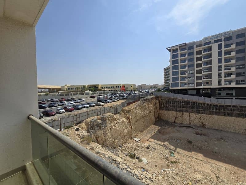 for sell one bedroom flat at pearl muscat at muscat hils free hold 3