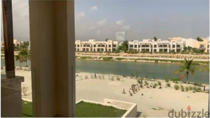 for sell stodio flat at Hawana salalah free hold 2