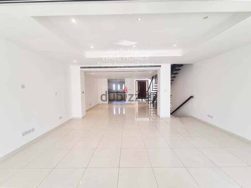 A Lovely & Spacious 3BR Townhouse Almouj 4