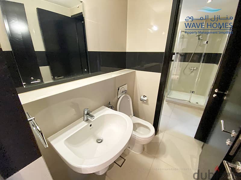 Stunning 1BR + Study in Acacia Almouj 3