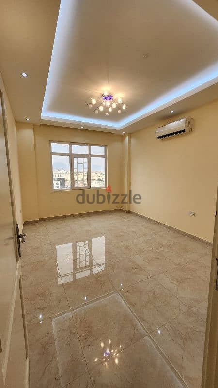 شقة فاخرة في بوشر  Luxury apartment in Boushar 5