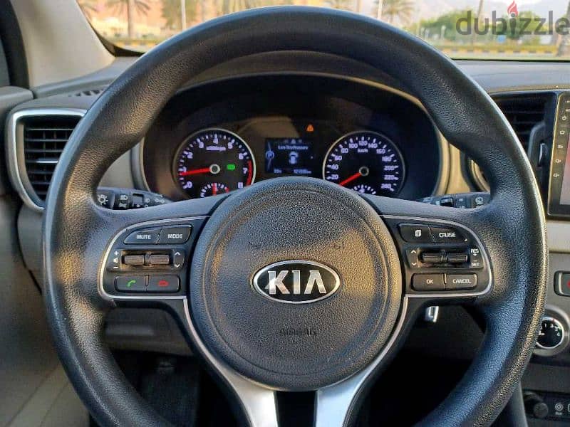 Kia Sportage 2019 good condition for sale 8