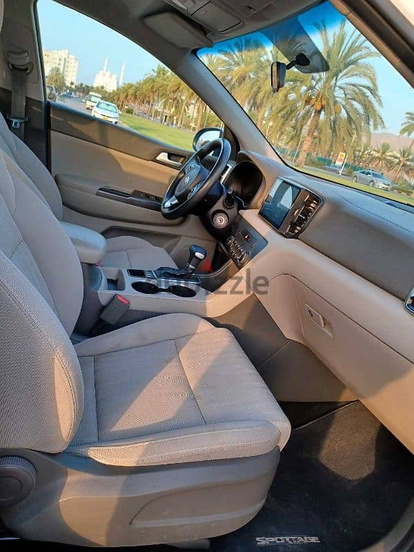 Kia Sportage 2019 good condition for sale 12