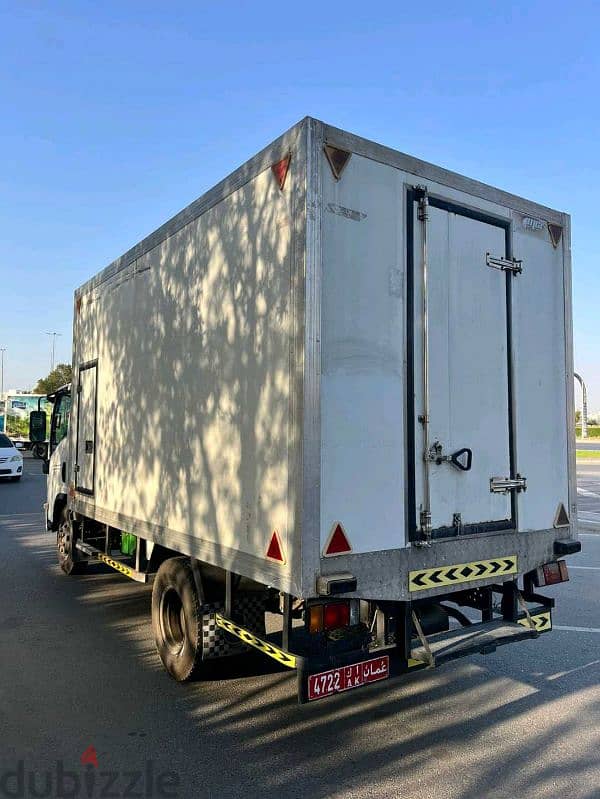 isuzu NPR truck freezer model 2017 good condition for sale 1