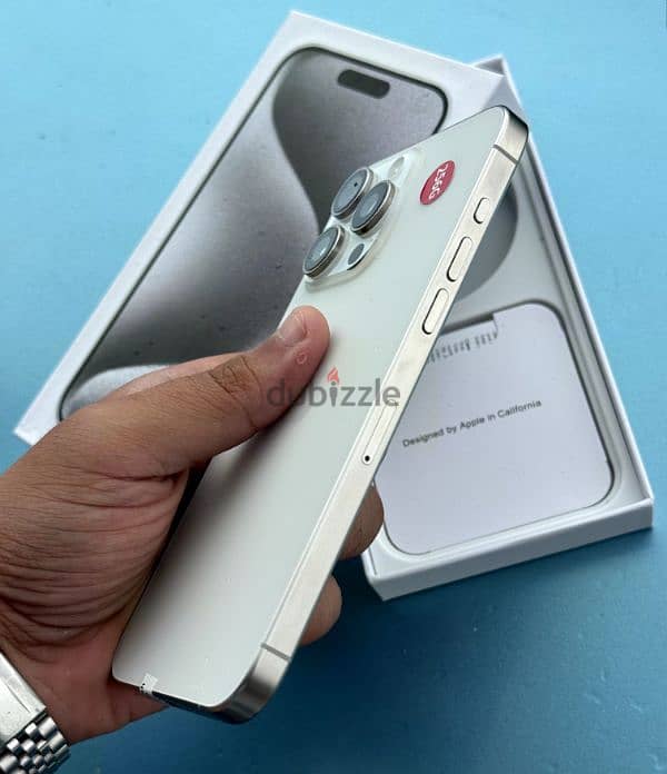 عرض خااص : iPhone 15 pro max 256gb هاتف بحالة الوكالة بدون اي مشاكل 9