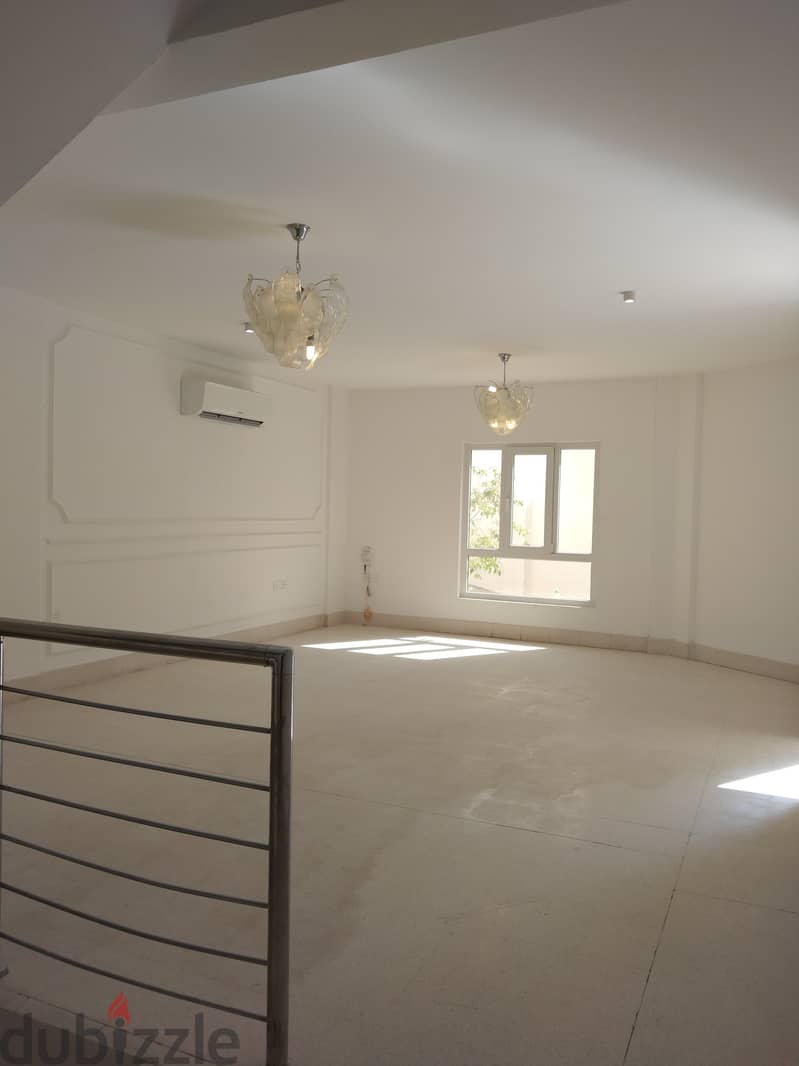 6Me7-3BHK Fanciful townhouse for rent located in Qurom 14