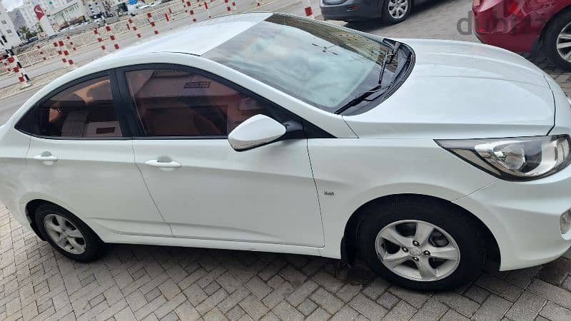 Hyundai Accent 2012 2013 9