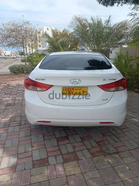 Hyundai Elantra 2012 3