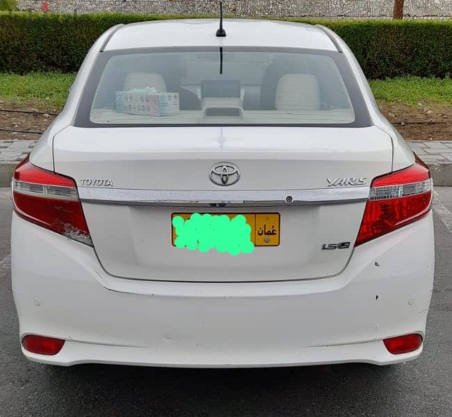 Toyota Yaris 2014 (1.5G) for Sale 0