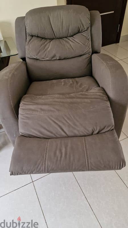 home centre recliner 0