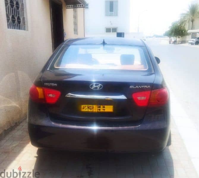 Hyundai Elantra 2010 3