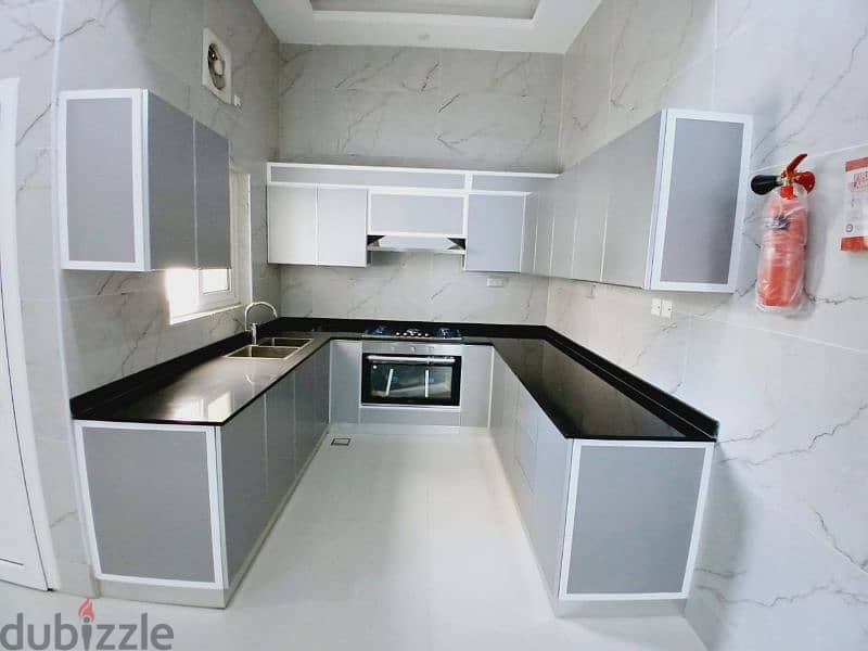 Azaiba brand new villa for rent (6+1) 16