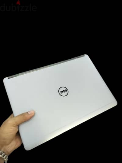 Dell latitude 3190 Intel Pentium  8GB Ram 256GB Ssd