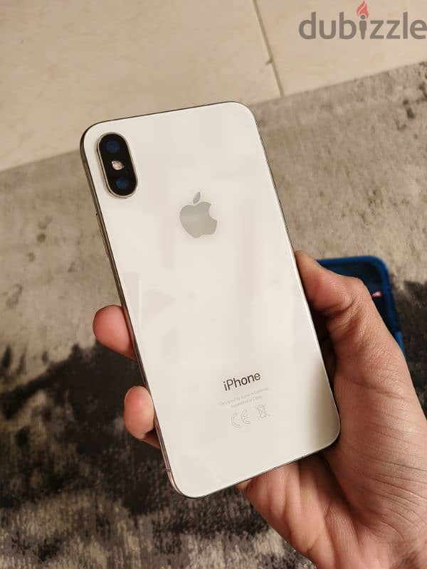 iPhone xs 64gb good condition all working 5