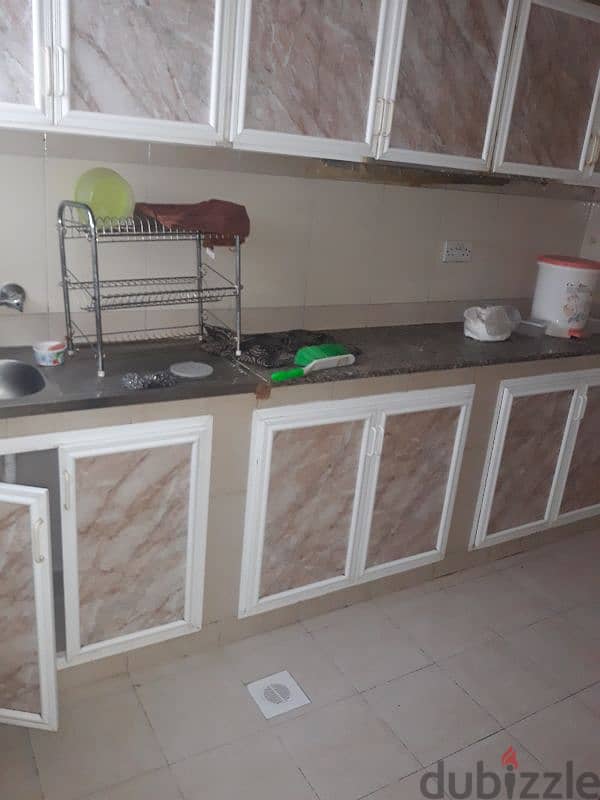 1 bhk flat for rent in al khuwair 0