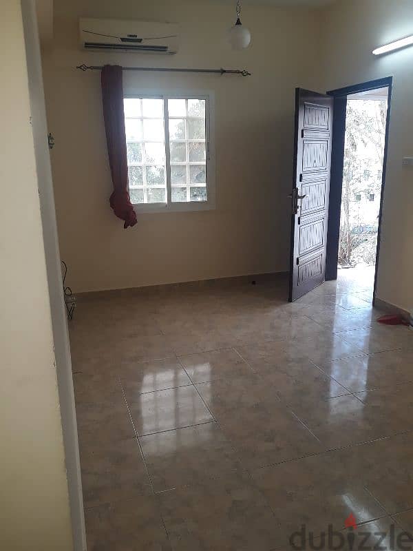 1 bhk flat for rent in al khuwair 2