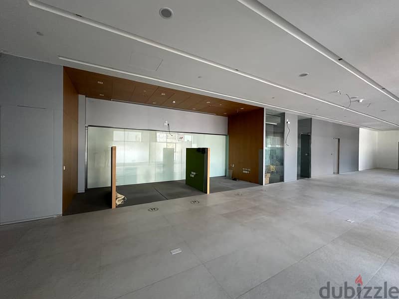 895 SQM Vibrant Office Spaces in Azaiba 4